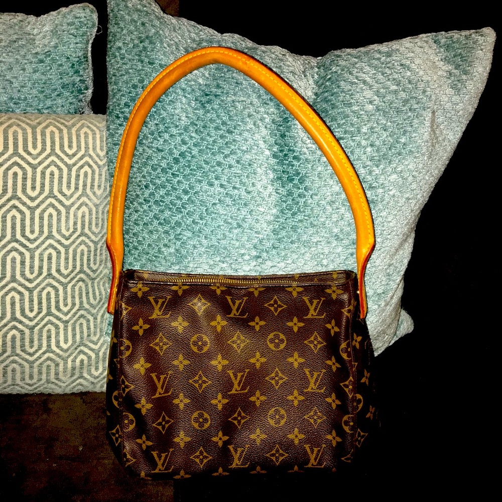 LV Looping Monogram Shoulder Bag